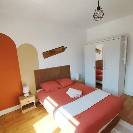 Spacieux T4 Parking Gratuit- Idéal Famille Et Pro Apartamento